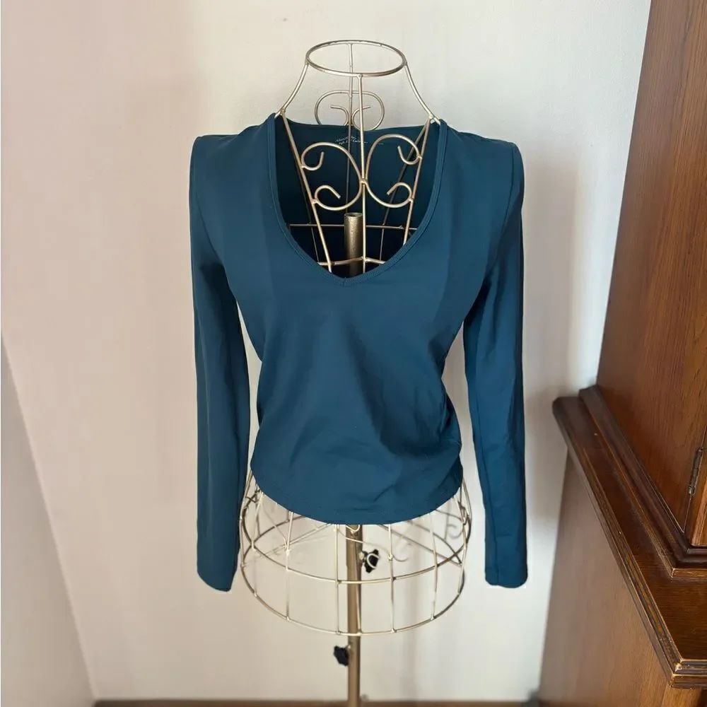 Abercrombie & Fitch Soft A&F Collection Long Sleeve V Neck Top Small Teal
